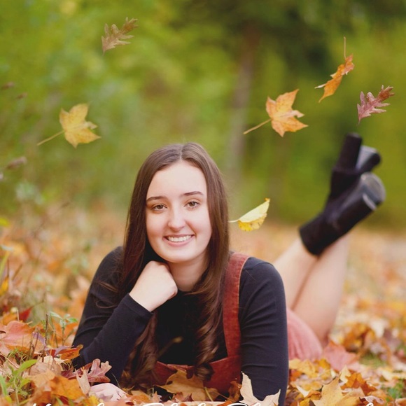 Meet Your Posher - Picture 1 of 1